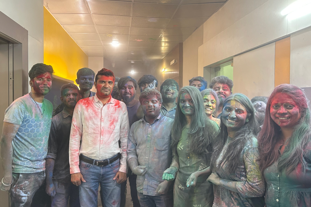 Life_at_mtpl_holi_celebration3